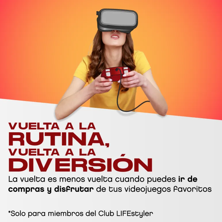chica jugando videojuegos