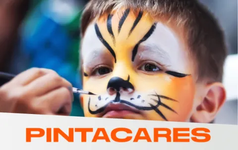 pintacares en jungle night